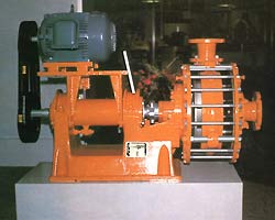 Панцирный насос типа NPK 125-315 с разборной гидравлической частью