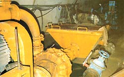 Панцирный насос NPK 150/400 для транспортировки пустой породы при прокладке туннеля